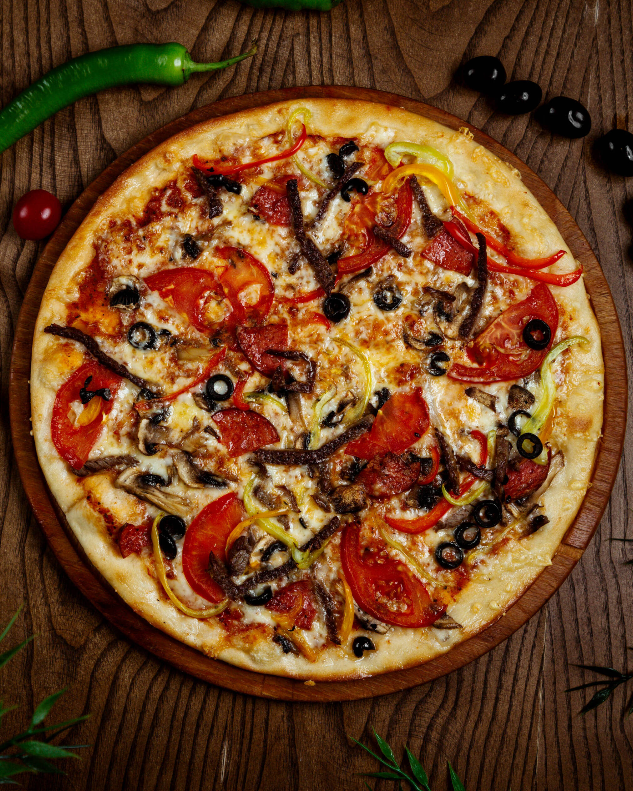 Healthy keto-friendly pizza