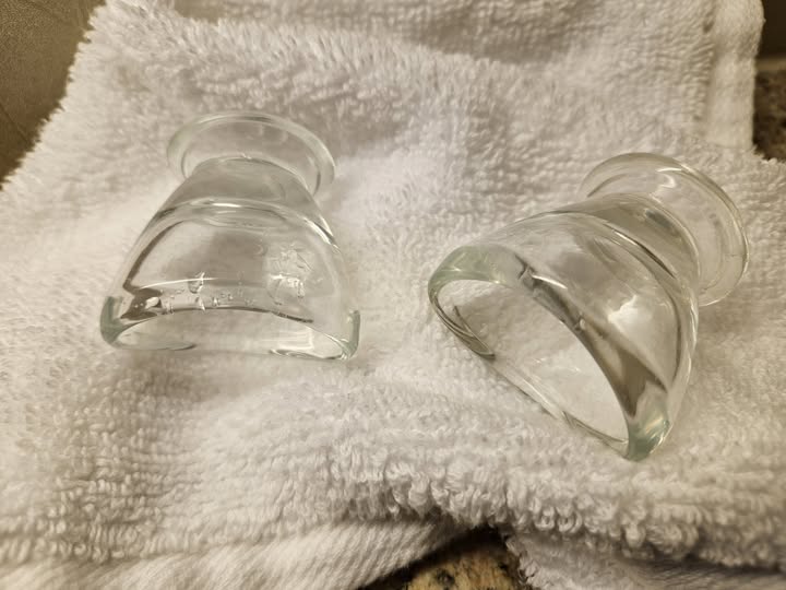 Glass eye cups