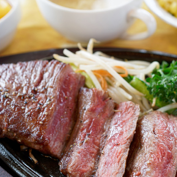 Sliced Kangen wagyu steak